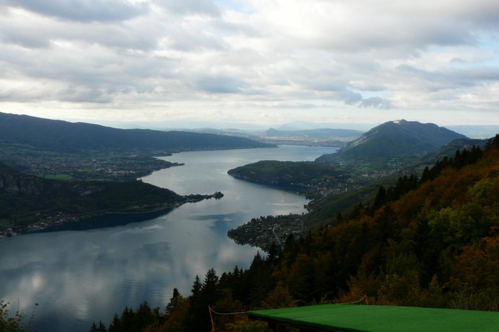 lac d'Annecy depuis le col de la Forclaz par une mulière inhabituelle !