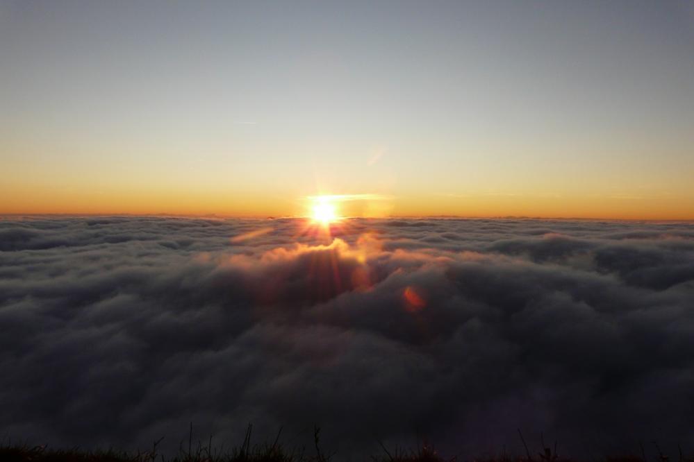 coucher de soleil depuis la Tournette (74)