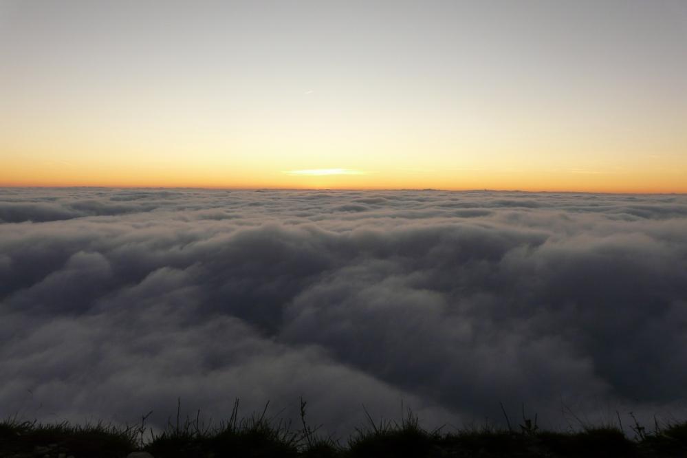 coucher de soleil depuis la Tournette (74)