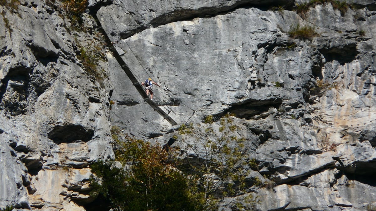 via du Mont (Sixt) la passerelle