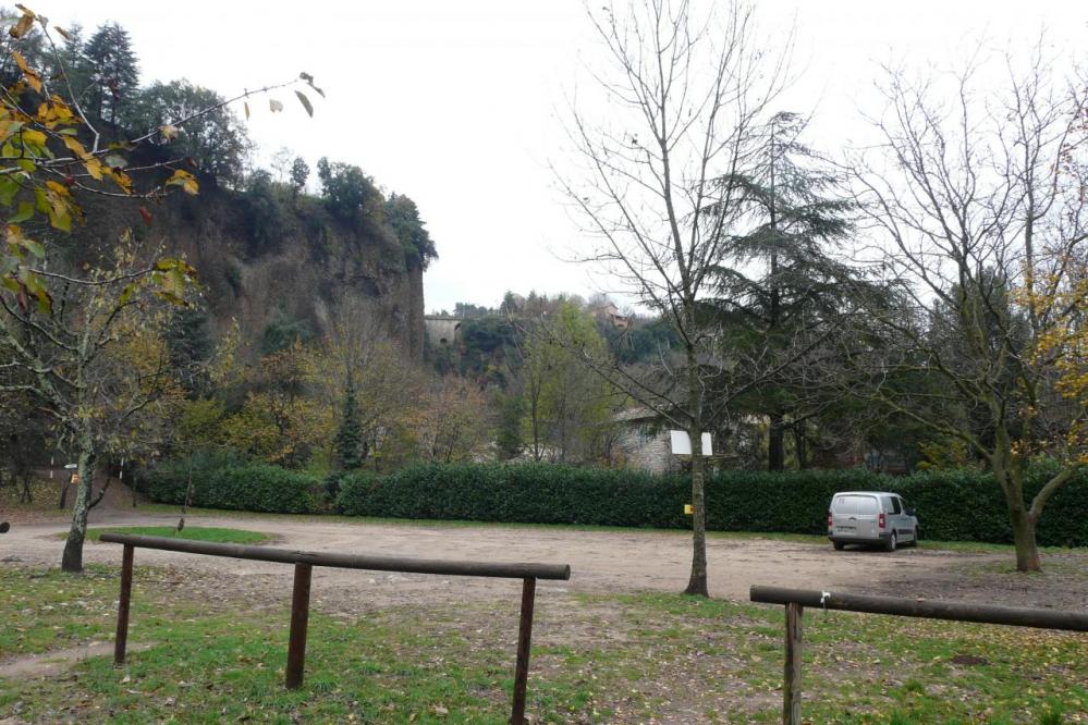 Parking de la via de Thueyts