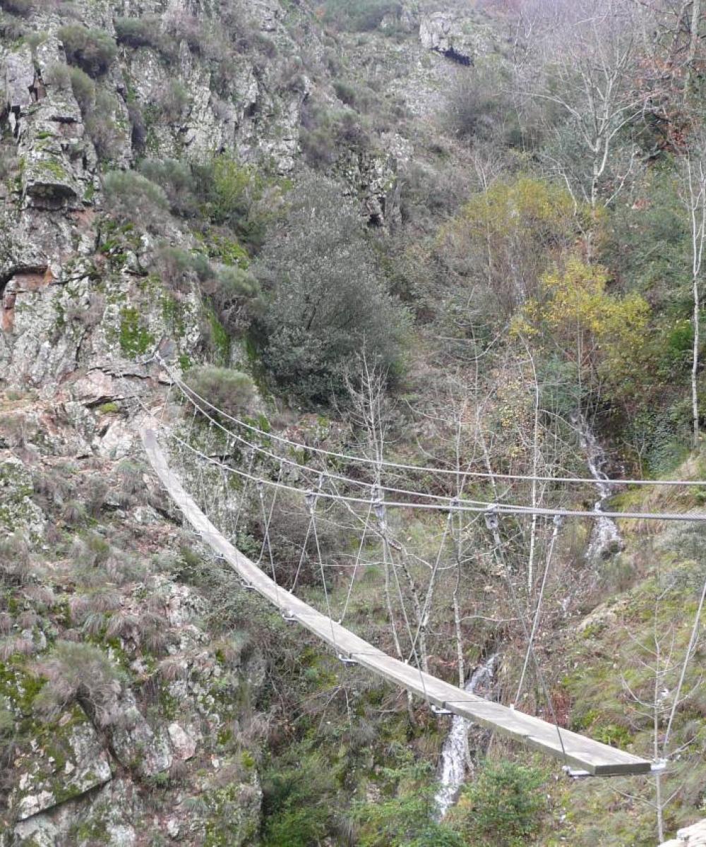 la passserelle Dien qui suit la tyrolienne à Thueyts