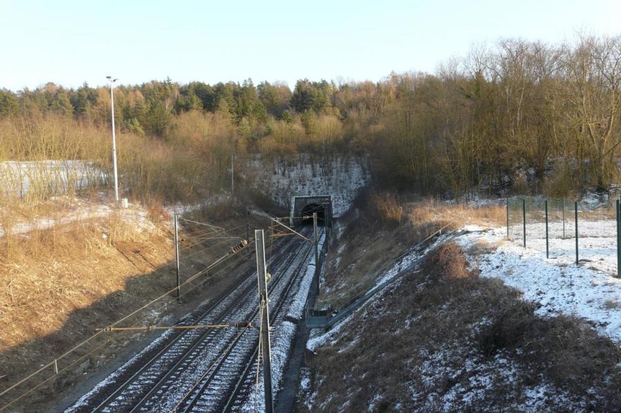 le tunnel direction Foug