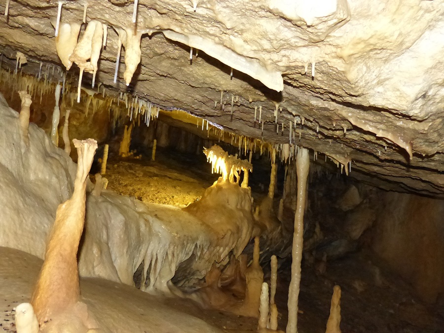 Grotte de la Pouge Blanche