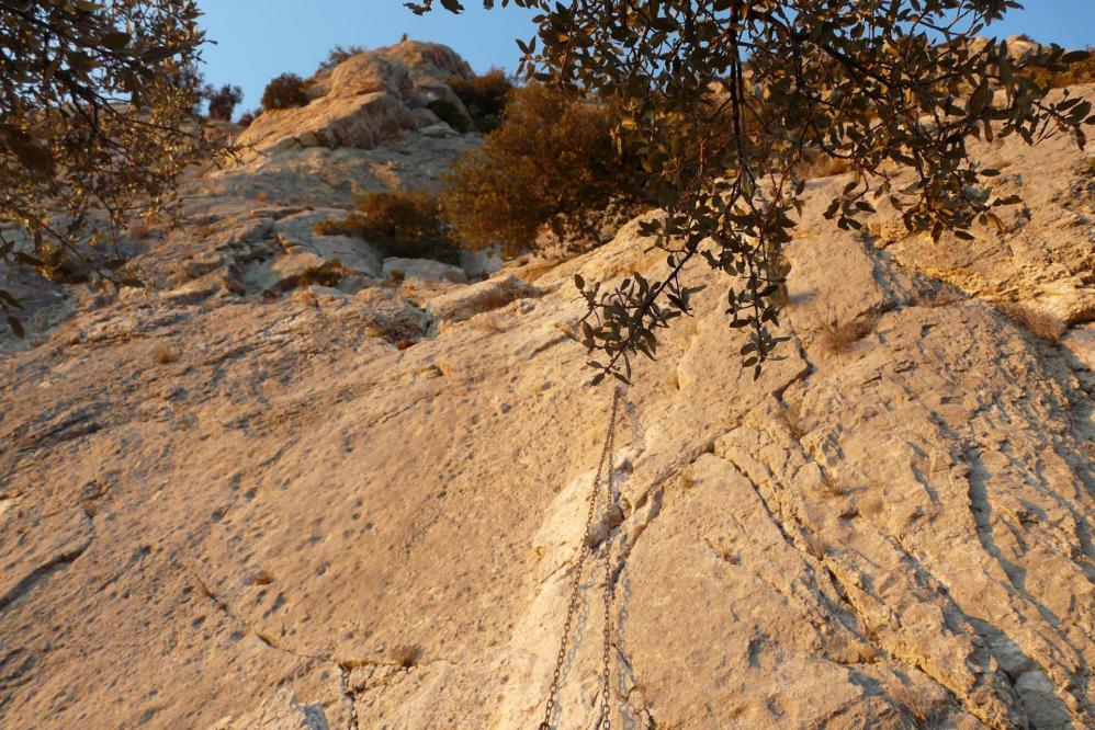 ancien départ présumé de la via ferrata privée de Buis les Baronies