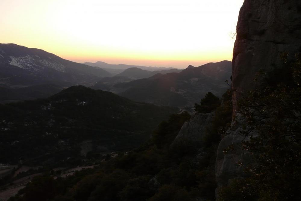 le soleil est couché, la nuit va tomber sur le rocher St Julien !