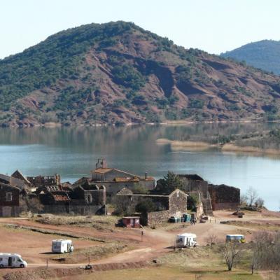 Celles (lac du Salagou)