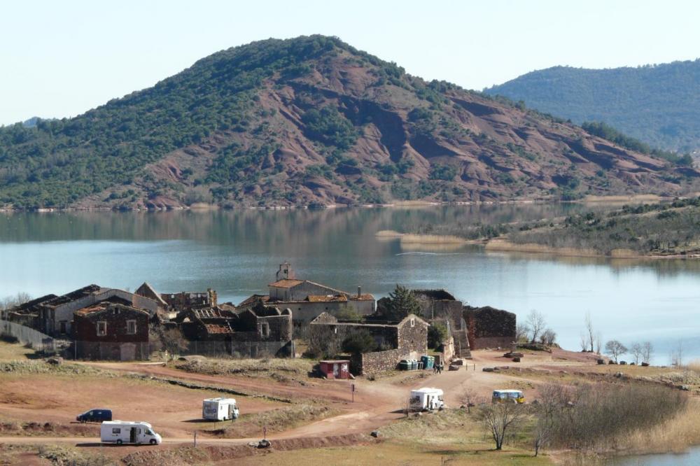 Celles (lac du Salagou)