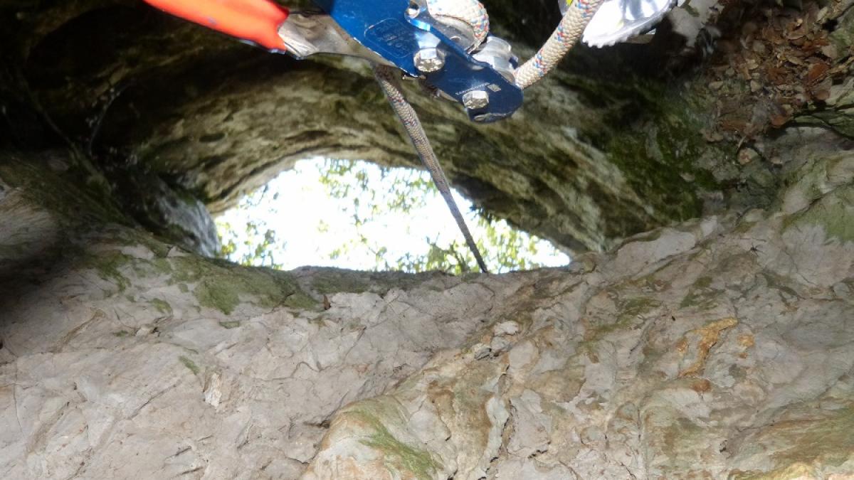 Spéléologie à la grotte des Petits Murs    Les Matelles     Hérault