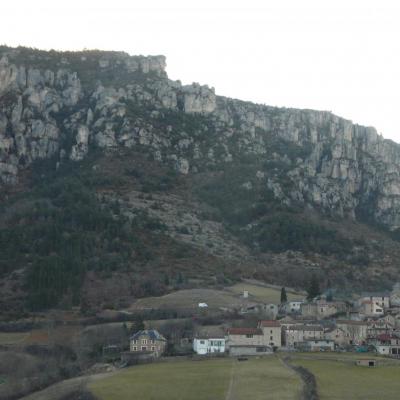 Liaucous et les rochers de la via ferrata