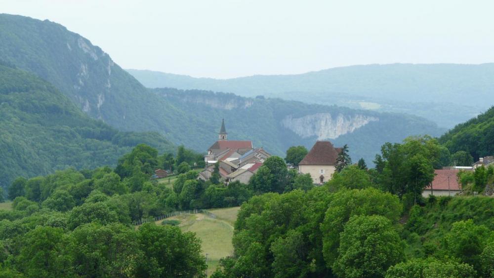 Le village de Lacoux (Ain)