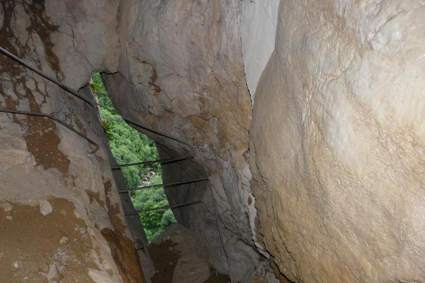 accès à la via ferrata de la Charabotte