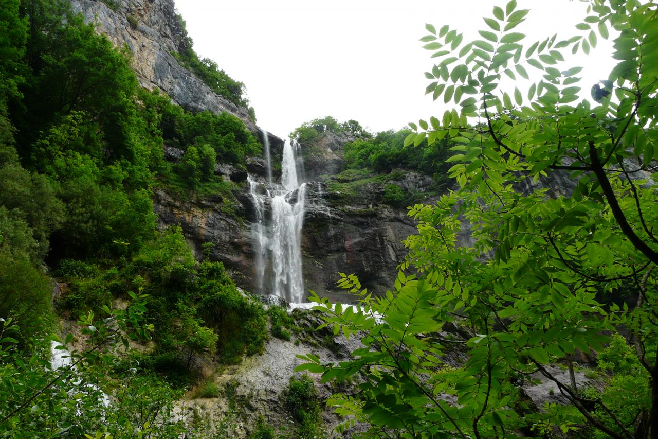 Randonnée,cascade,via,tunnel de Charabote