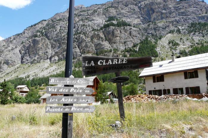 Point de départ de la variante pour aller aux chalets des Acles (direction val des prés ...)