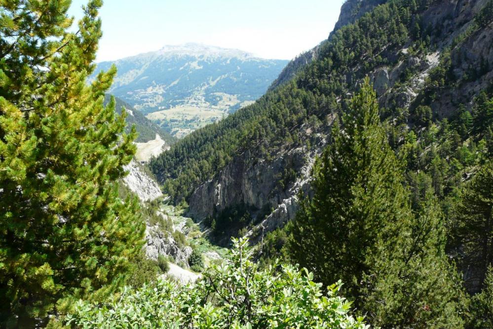 vue générale sur le début des gorges de San Gervasio et le pied de la via ferrata