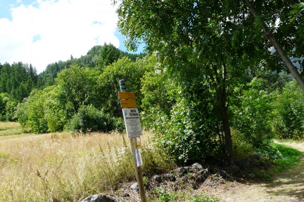 panneau bord de route via de Puy St Vincent