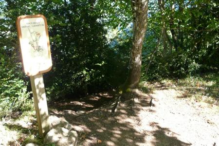 départ en bord de falaise de la via de la guinguette