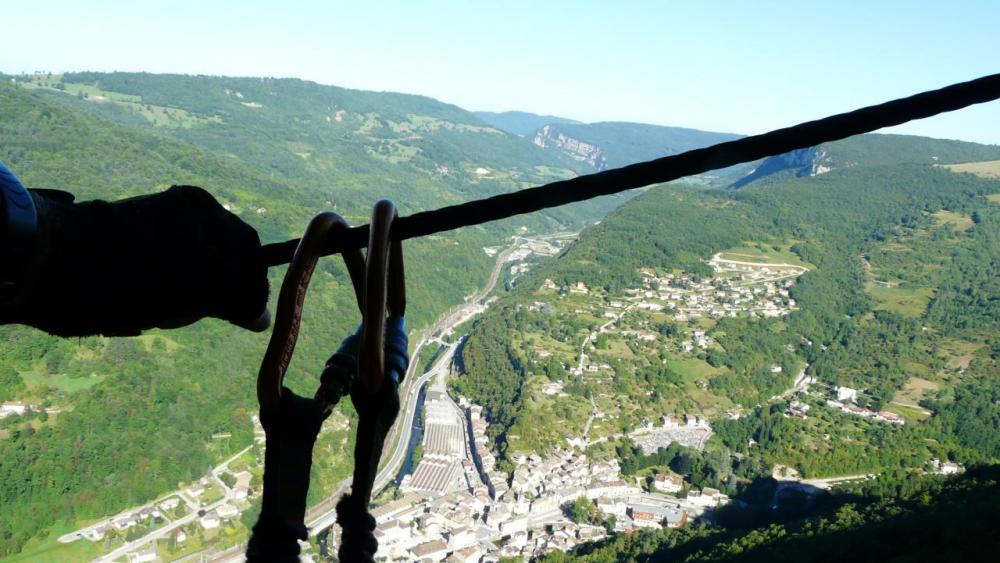 Belle ambiance au dessus de la vallée de l' Albarine et de tenay !