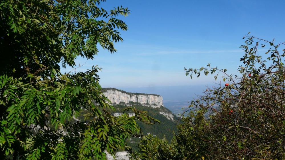 belle vue sur les falaises de la corniche du col de la Machine