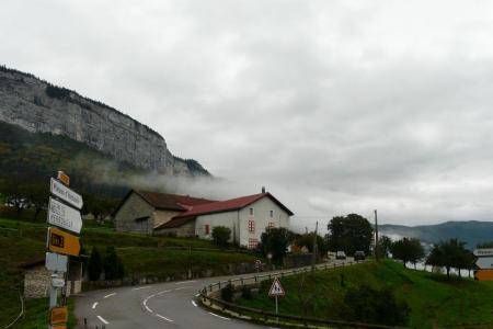 St Julien en Vercors - la falaise de la via corda