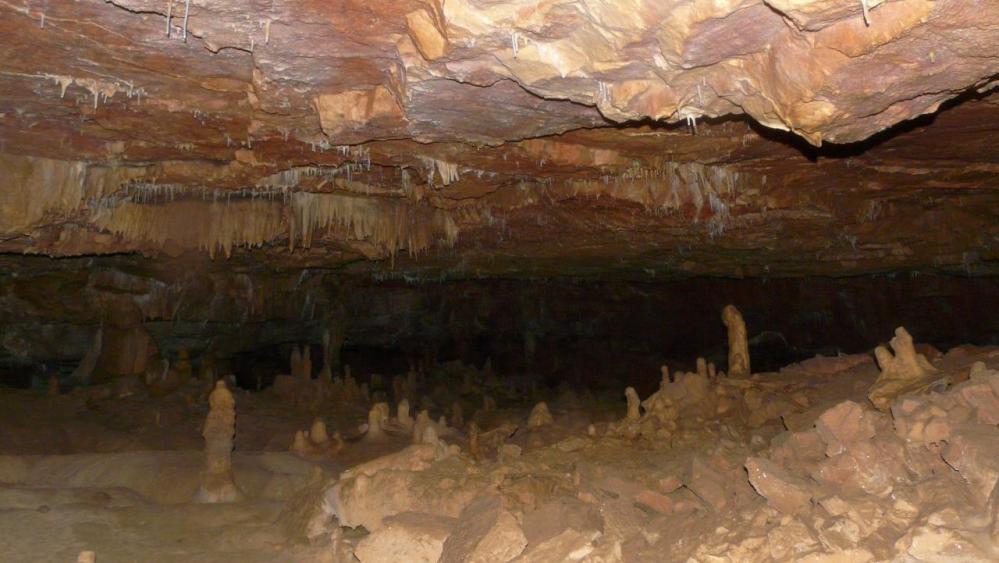 la salle circulaire de la grotte de Bouleyre