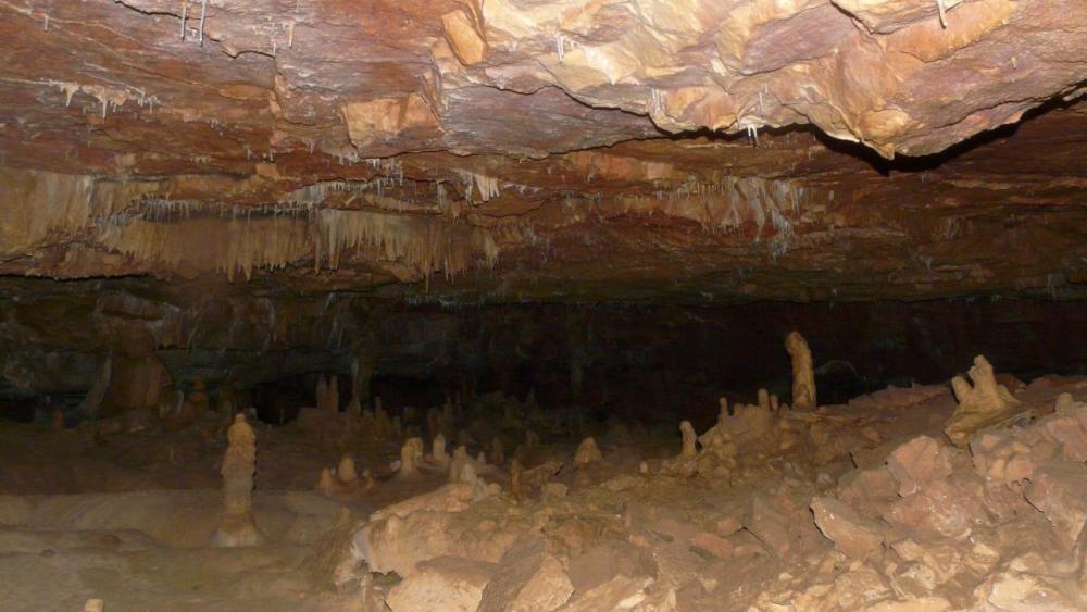 la salle circulaire de la grotte de Bouleyre