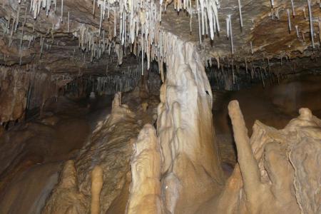 vers le haut de la grotte de Bouleyre