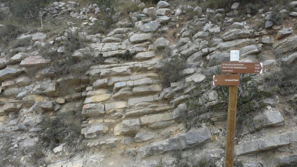 petite escalade depuis la route (via du Thaurac)