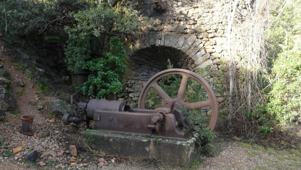 vestiges deus deux fours (ancienne mine de fer) (Ganges/Sumène)