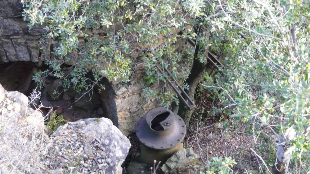 vestiges deus deux fours (ancienne mine de fer) (Ganges/Sumène)