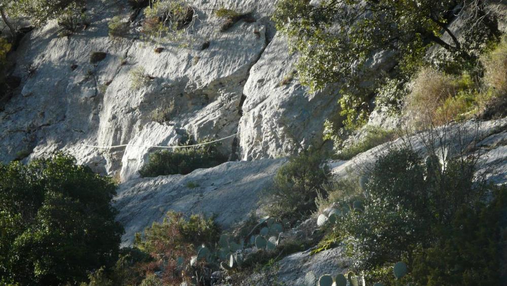 départ de la via ferrata du gardon à Collias