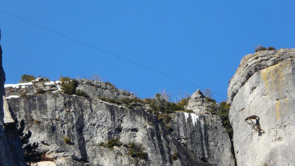 La tyrolienne vue du bas