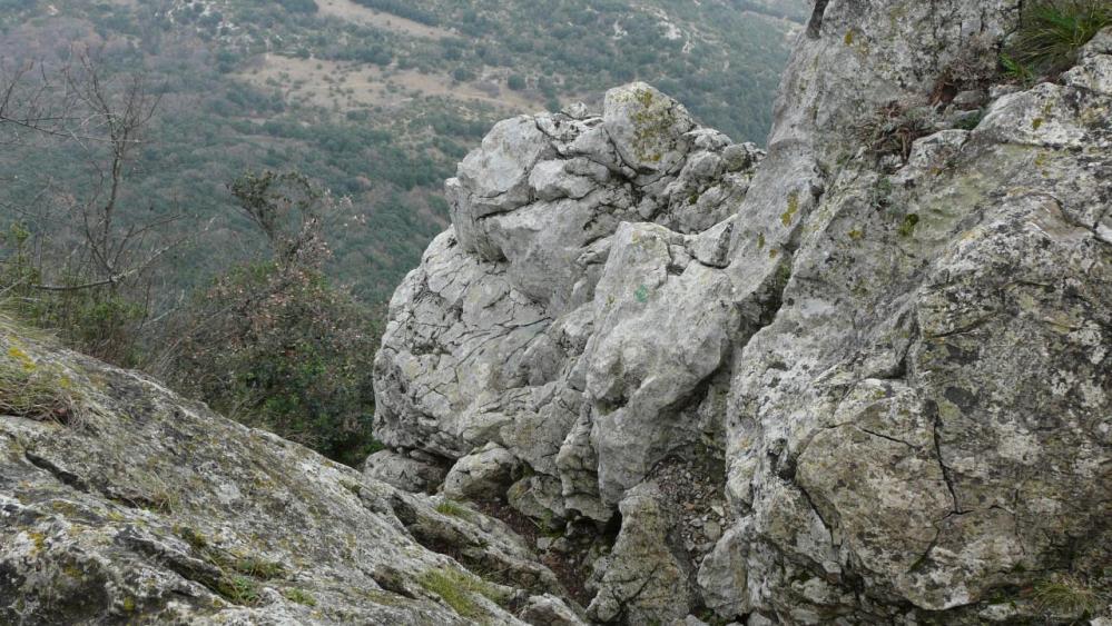 l' amorce de la descente de la diagonale du pic St Loup