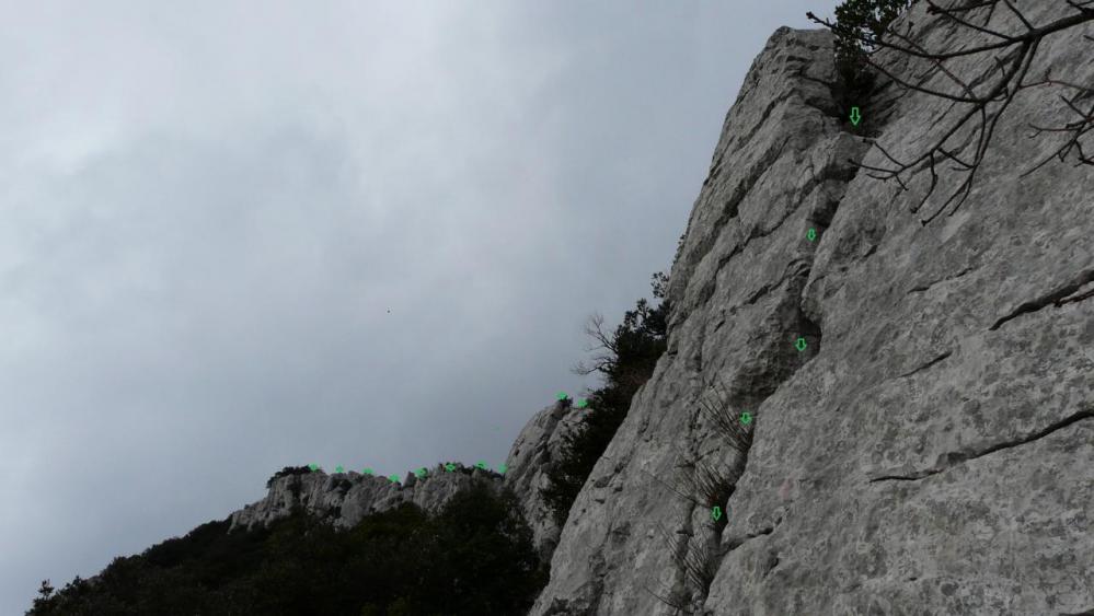 Joli parcours aérien,aête est du pic St Loup