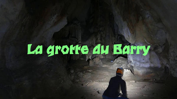 Spéleologie à la grotte du Barry de St Férréol  Serre du Barry   St Privat de Champclos