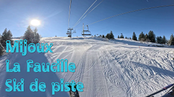 Domaine de ski alpin Faucille - Mijoux  Monts Jura, depuis le col de la Faucille.